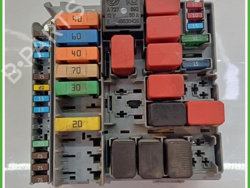 fuse-box-fiat-500-312_-2007-40139192 main image