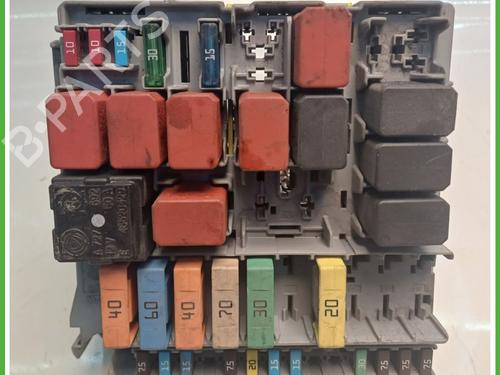 Used Fuse box FIAT 500 (312_) 1.2 (312AXA1A) (69 hp) 21586707