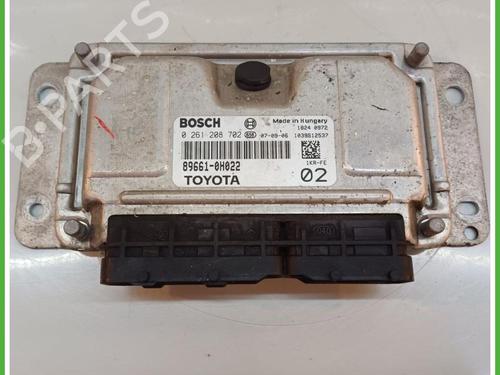 engine-control-unit-ecu-citroen-c1-pm_-pn_-2005-2006-2007-2008-2009-2010-2011-2012-2013-2014-40137997 main image