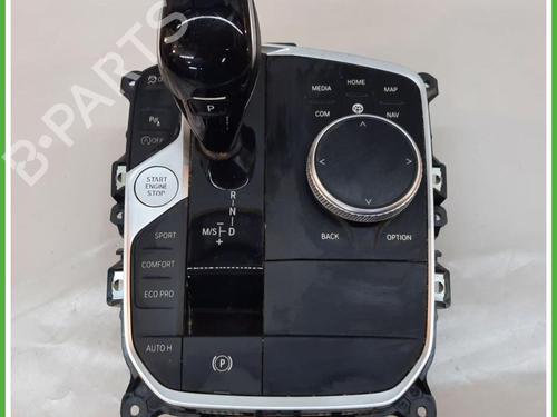 Used Gear lever Gear lever BMW 1 (F40) 118 d (150 hp) 40134040 40134040