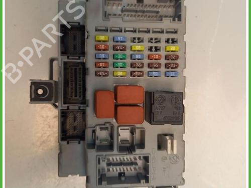 Used Fuse box Fuse box LANCIA YPSILON (843_) 1.2 (843.AXA1A) (60 hp) 40147219 40147219