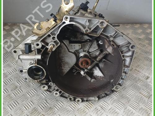Used Gearbox Gearbox FIAT PUNTO (188_) 1.2 60 (188.030, .050, .130, .150, .230, .250) (60 hp) 40075532 40075532