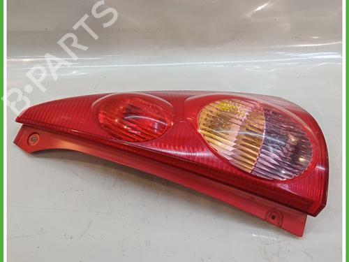 Right taillight PEUGEOT 107 (PM_, PN_) 1.0 | BP16193917C35 