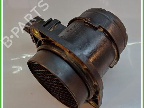 Used Mass air flow sensor FIAT GRANDE PUNTO (199_) 1.3 D Multijet (199.AXD11, 199.AXD1A, 199.AXD1B,... (90 hp) 17645043