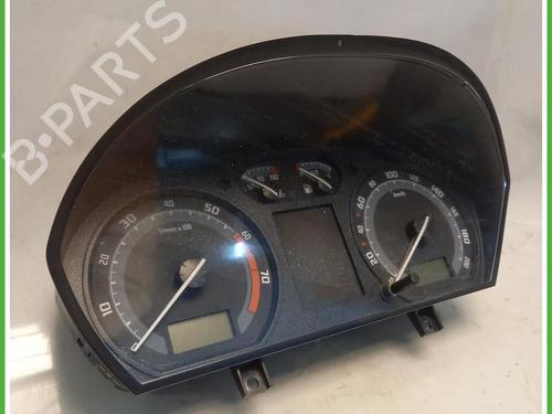 Used Instrument cluster Instrument cluster SKODA FABIA I (6Y2) 1.2 (54 hp) 40149057 40149057