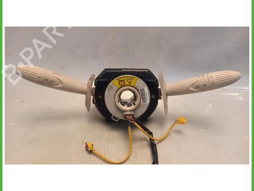 Used Switch Switch FIAT 500 (312_) 1.2 (312AXA1A) (69 hp) 40076008 40076008