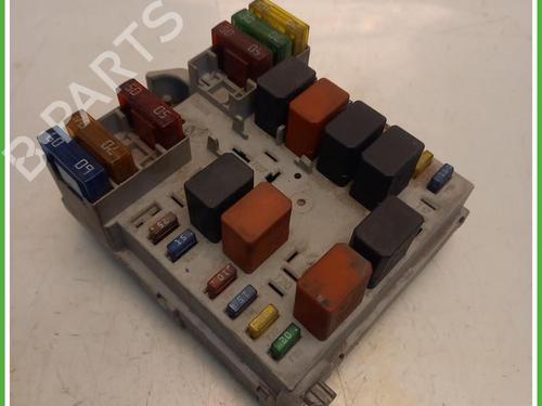 Used Fuse box Fuse box FIAT STILO Multi Wagon (192_) 1.9 JTD (115 hp) 40073219 40073219