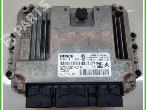 Used Engine control unit (ECU) PEUGEOT 307 (3A/C) 1.6 HDi (90 hp) 11825796