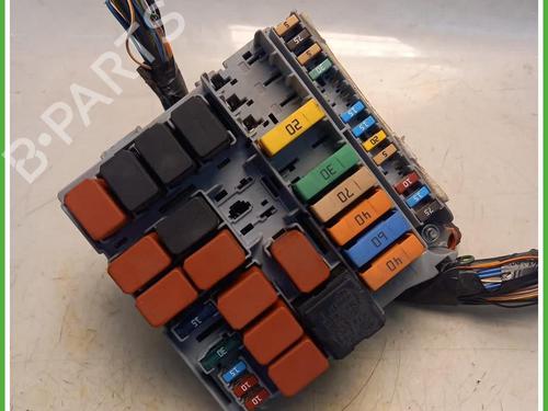 Used Fuse box Fuse box FIAT 500 (312_) 0.9 (312AXG1A, 312.AXG11) (86 hp) 40076376 40076376