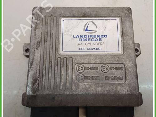 Used Engine control unit (ECU) VW GOLF IV (1J1) 1.6 16V (105 hp) 31060917