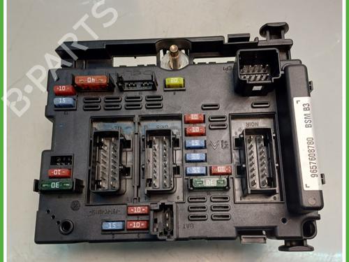 Used Fuse box PEUGEOT 206 Hatchback (2A/C) 1.4 HDi eco 70 (68 hp) 31012994