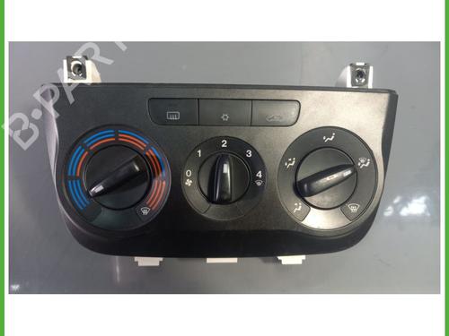 Used Climate control FIAT GRANDE PUNTO (199_) 1.2 (65 hp) 30271507