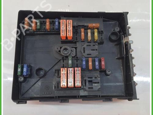 Used Fuse box Fuse box FORD FIESTA V (JH_, JD_) 1.6 TDCi (90 hp) 40133448 40133448