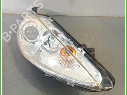 Used Right headlight Right headlight FORD FIESTA VI (CB1, CCN) 1.4 (97 hp) 40073461 40073461