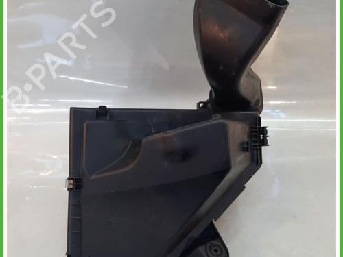 Used Air filter box BMW 1 (E87) 118 d (143 hp) 12235797