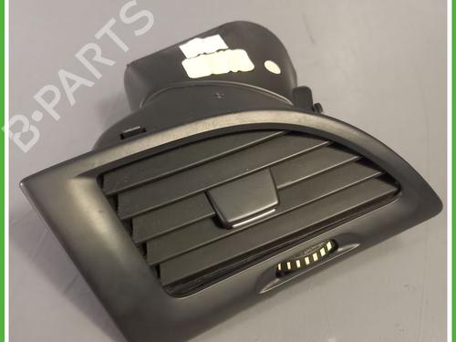 Used Air vent RENAULT MEGANE III Hatchback (BZ0/1_, B3_) 1.5 dCi (BZ09, BZ0D, BZ1W, BZ29, BZ14) (110 hp) 30560597