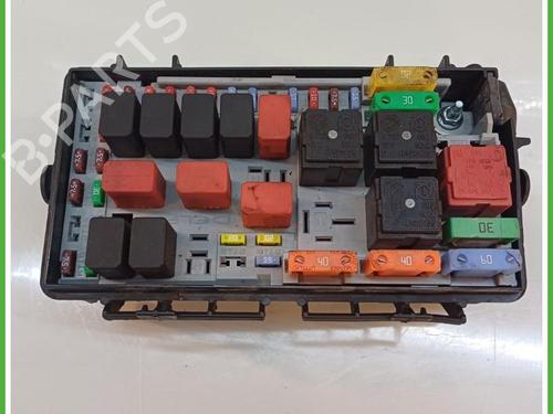 fuse-box-fiat-grande-punto-199_-2005-40137613 main image