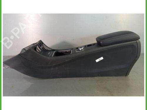 Used Middle console Middle console MERCEDES-BENZ A-CLASS (W176) A 180 (176.042) (122 hp) 40148251 40148251