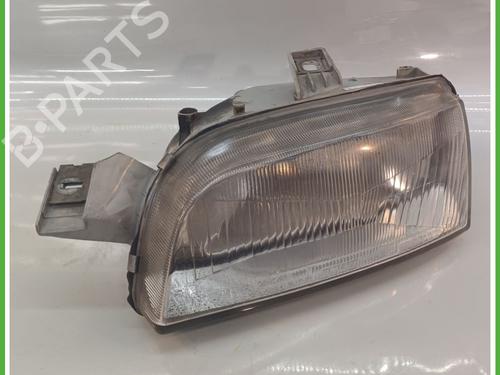Used Left headlight FIAT PUNTO (176_) 55 1.1 (54 hp) 21115678