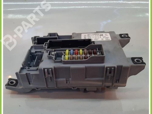 Fuse box FORD KA (RU8) 1.2 | BP11817795E1 