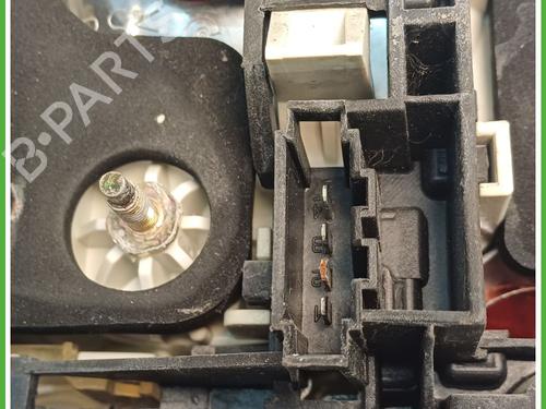 Right taillight VW TOUAREG (7LA, 7L6, 7L7) 2.5 R5 TDI | BP27820391C35 