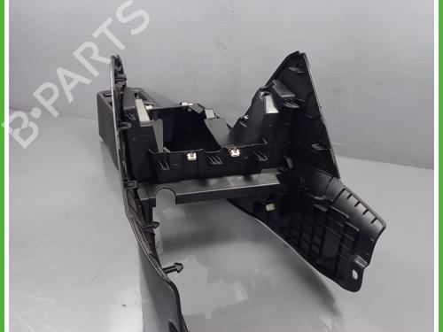 Armrest / Center console DACIA SANDERO III 1.0 TCe 100 ECO-G | BP13488301I20 