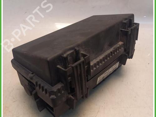 Used Fuse box Fuse box FIAT GRANDE PUNTO (199_) 1.3 D Multijet (75 hp) 40075997 40075997