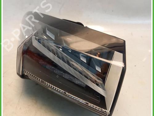 Used Left taillight Left taillight PEUGEOT 308 III (FB_, FH_, FP_, F3_, FM_) PureTech 130 (FPHNSL, FPHNST) (131 hp) 40075185 40075185