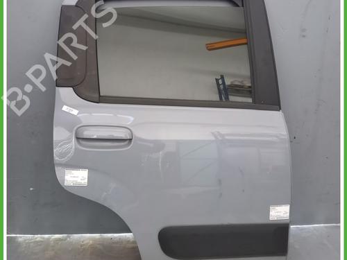 Used Right rear door FIAT PANDA (312_, 319_) 0.9 Natural Power (312PXG1A, 312PYC1A) (86 hp) 24491799