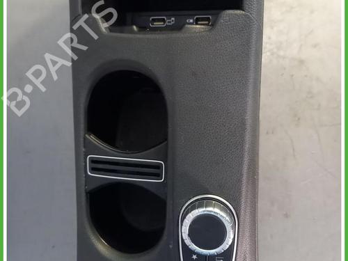 Middle console MERCEDES-BENZ A-CLASS (W176) A 180 (176.042) | BP40148251I22 - Image 3