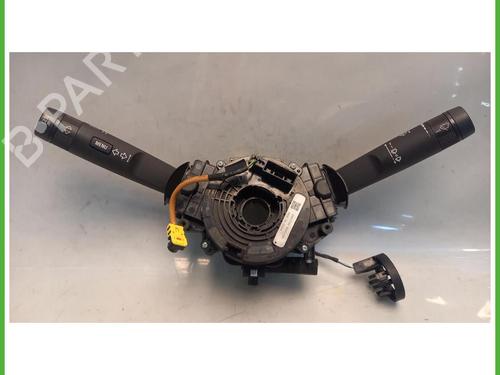 switch-chevrolet-cruze-hatchback-j305-2010-40149394 main image