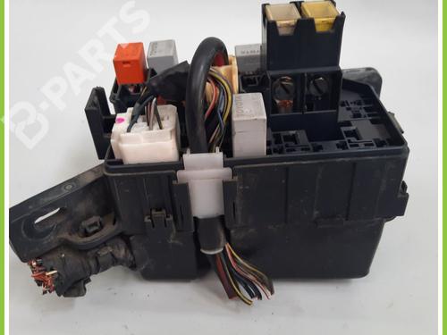 Fuse box TOYOTA YARIS (_P1_) 1.0 (SCP10_, SCP10R) | BP11369479E1 