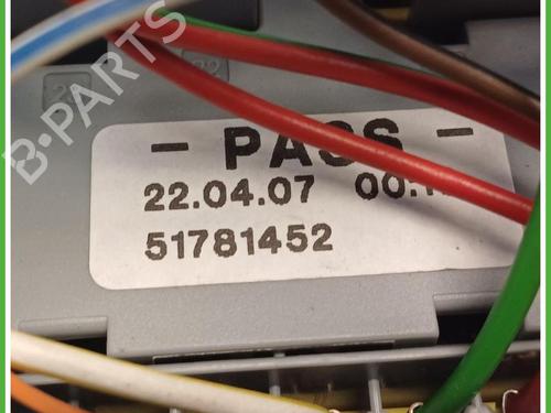 Fuse box FIAT PANDA (169_) 1.2 Natural Power (169.AXB1A) | BP40144578E1 - Image 4