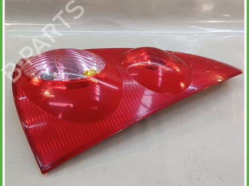 Right taillight PEUGEOT 107 (PM_, PN_) 1.0 | BP16193917C35 