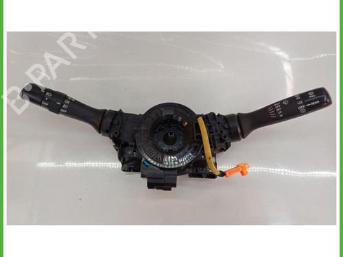 Used Switch Switch TOYOTA YARIS (_P9_) 1.0 VVT-i (KSP90_, KSP90R) (69 hp) 40141048 40141048