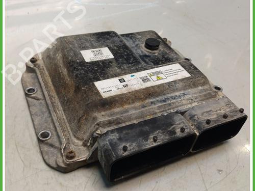 Engine control unit (ECU) OPEL ASTRA H Estate (A04) 1.7 CDTI (L35) | BP31013035M57 