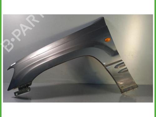 Used Left front fenders Left front fenders JEEP GRAND CHEROKEE II (WJ, WG) 2.7 CRD 4x4 (163 hp) 40144456 40144456