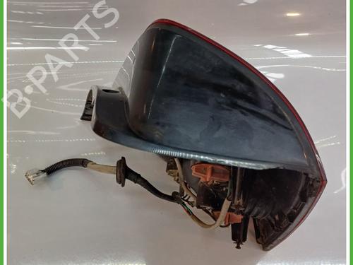 Right taillight KIA SORENTO I (JC) 2.5 CRDi 4WD | BP18459021C35 