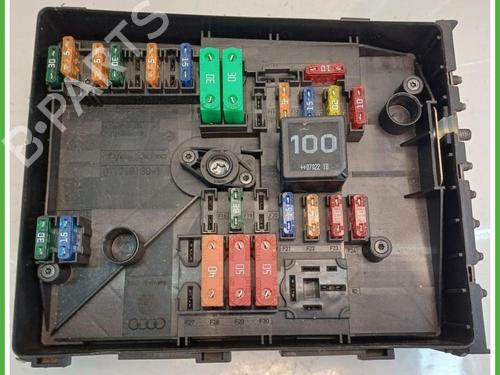 Used Fuse box Fuse box VW TOURAN (1T1, 1T2) 2.0 EcoFuel (109 hp) 40147939 40147939