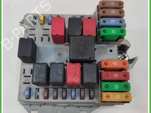 fuse-box-lancia-ypsilon-843_-2003-2004-2005-2006-2007-2008-2009-2010-2011-40134560 main image
