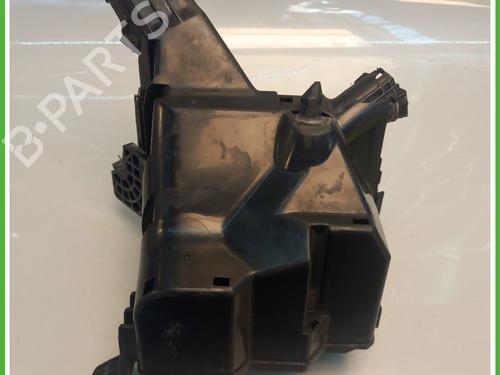 Fuse box MAZDA 2 (DE_, DH_) 1.3 (DE3FS) | BP29563879E1 