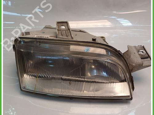 Used Right headlight FIAT PUNTO (176_) 75 1.2 (73 hp) 26381328