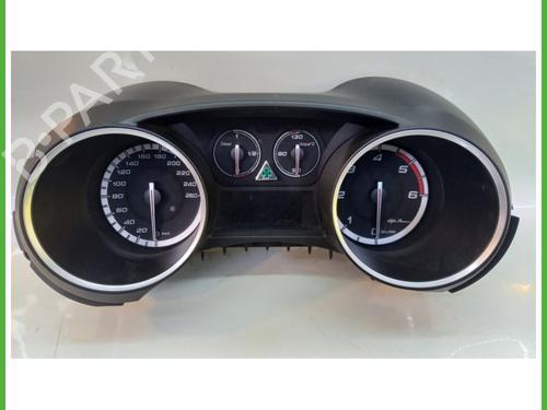 Used Instrument cluster ALFA ROMEO GIULIETTA (940_) 2.0 JTDM (940.FXL1A) (140 hp) 13905783