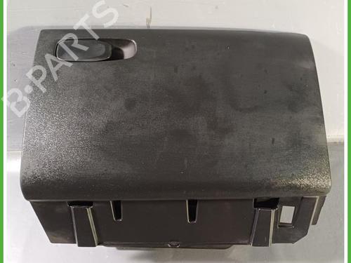 Used Glove box Glove box VOLVO V40 Hatchback (525) D2 (114 hp) 40143178 40143178