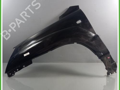 Used Left front fenders KIA SPORTAGE II (JE_, KM_) 2.0 CRDi 4WD (113 hp) 13085115