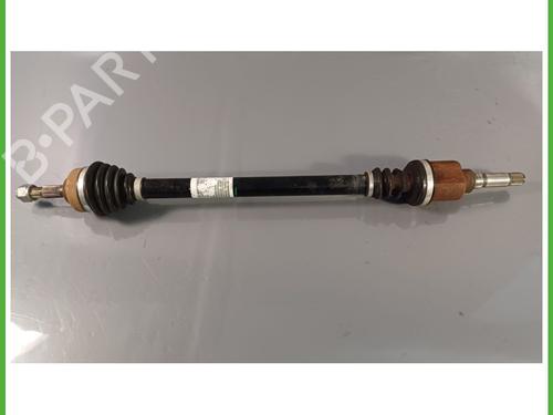 Used Right front driveshaft CITROËN C3 III (SX) 1.2 PureTech 82 (83 hp) 18252297