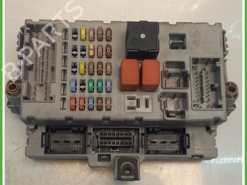 Used Fuse box LANCIA YPSILON (843_) 1.3 D Multijet (843.AXF11, 843.AXF1A, 843.AXM11,... (75 hp) 30198163