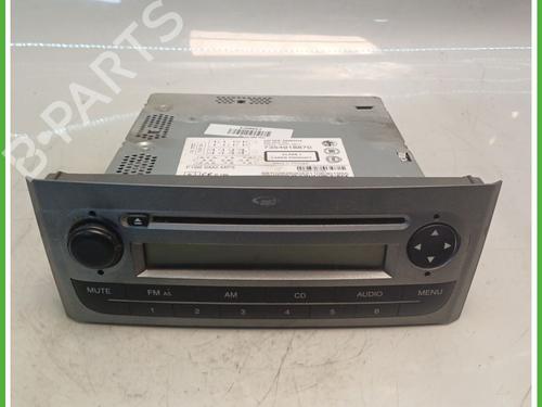 Used Radio FIAT PUNTO EVO (199_) 1.2 (69 hp) 31143688