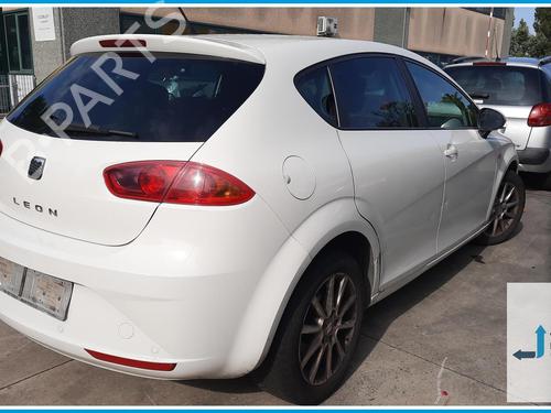 Left taillight SEAT LEON (1P1) 1.9 TDI | BP40074015C34  - Image 8