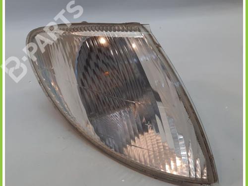 Blinklys fortil højre RENAULT MEGANE Scenic (JA0/1_) 1.9 dTi (JA0N) (98 hp) 11721858